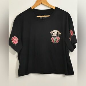 Weekend Warriors Black Graphic Tee with Rose and Skull Design